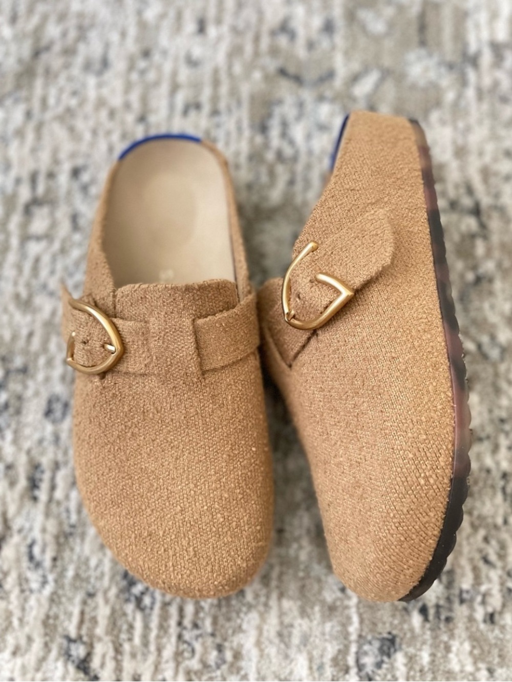 Rothy’s The Buckle Clog Boucle Butternut Beige Size 6 Big Buckle